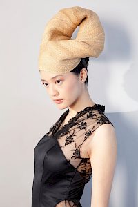 Extraordinary Couture hat races headwear wedding ascot -  image-4