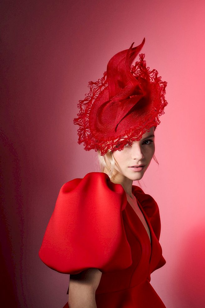 Couture | Red fascinator hat